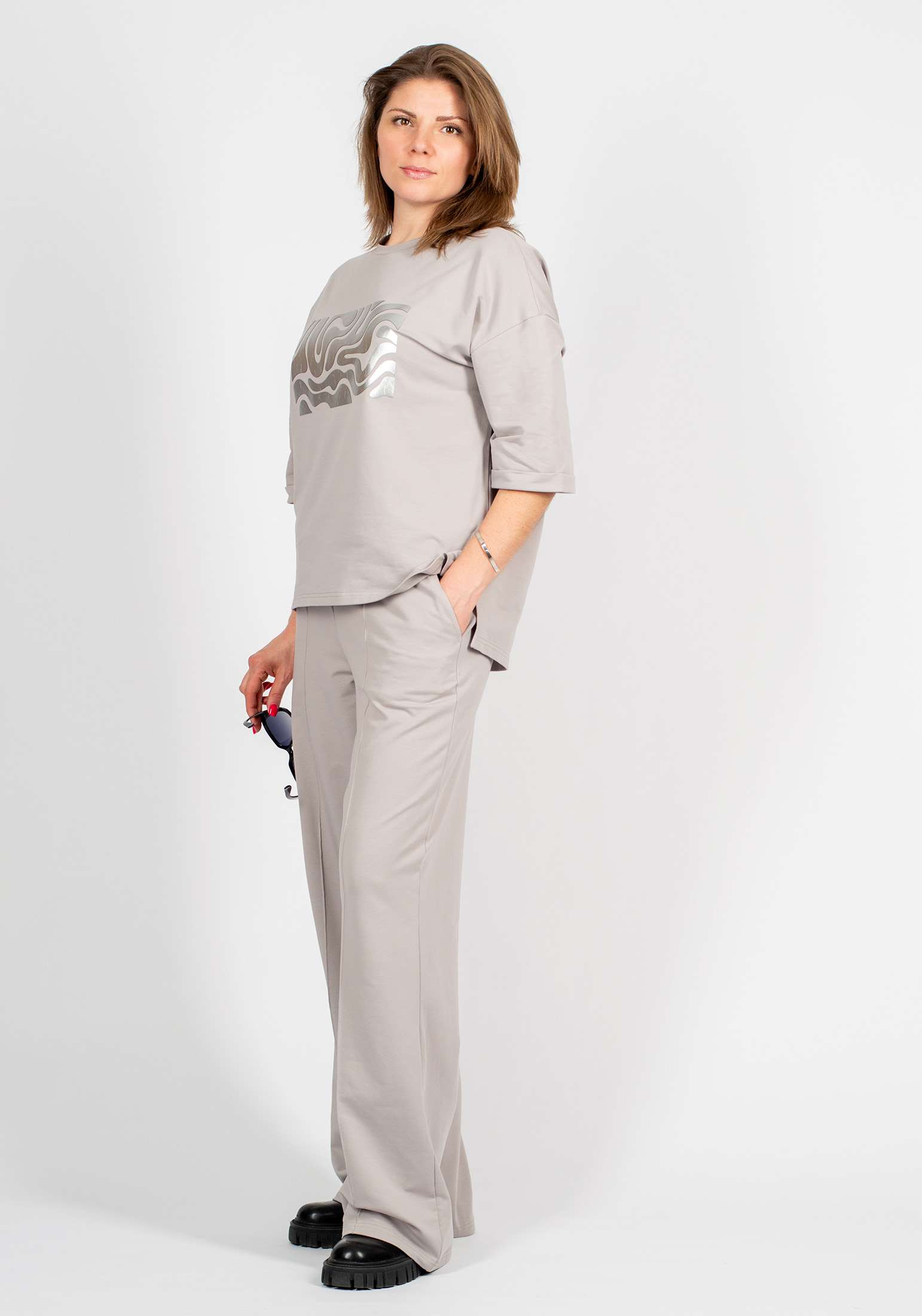 01-дымчатый серый