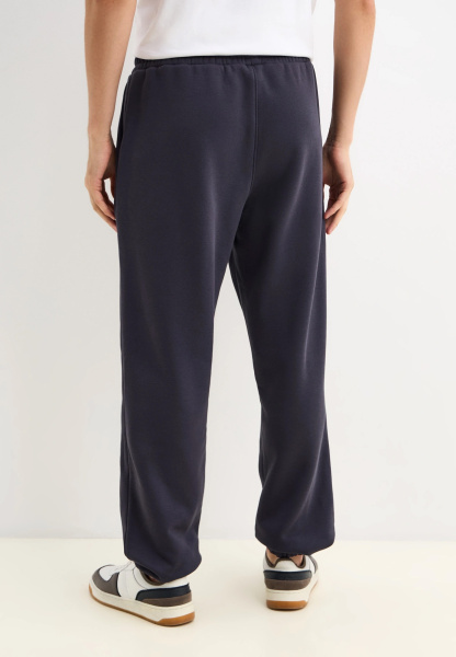 02-графитовый